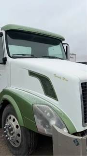 Volvo VNL Hood