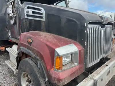 Western Star 4700 Hood