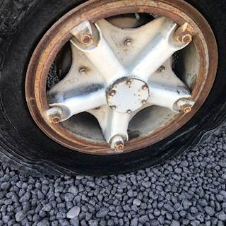 Dayton C6000 Hub for a 1982 GMC C6000