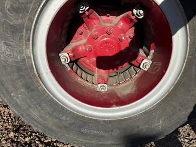 Dayton DAYTON Hub for a 1978 International Harvester CO1850