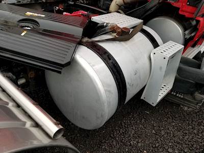 Freightliner Cascadia 125 Hydraulic Tank