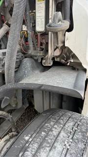 Freightliner Cascadia 125 Inner Fender