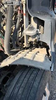 Freightliner Cascadia 126 Inner Fender