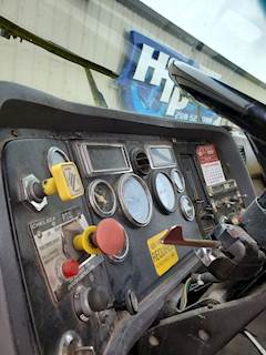 Ford LN8000 Instrument Panel Cluster