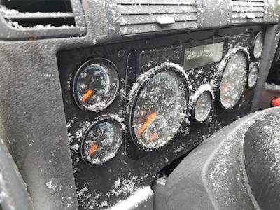 Freightliner Cascadia 125 Instrument Panel Cluster