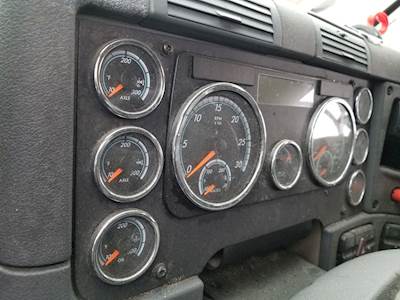 Freightliner Cascadia 125 Instrument Panel Cluster