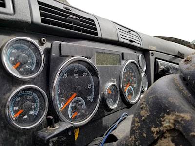Freightliner Cascadia 125 Instrument Panel Cluster