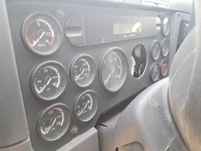 Freightliner Cascadia 125 Instrument Panel Cluster