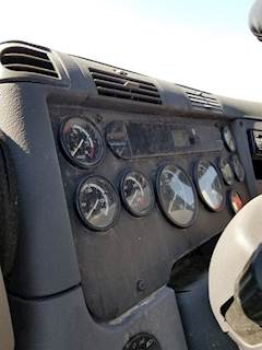 Freightliner Cascadia 125 Instrument Panel Cluster
