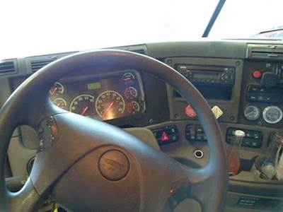Freightliner Cascadia 125 Instrument Panel Cluster