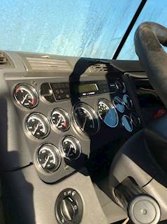 Freightliner Cascadia 125 Instrument Panel Cluster