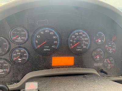 International DuraStar 4300 Instrument Panel Cluster