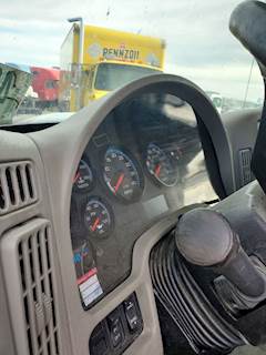 International DuraStar 4300 Instrument Panel Cluster