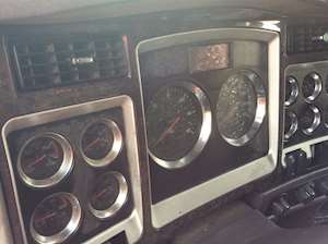Kenworth T660 Instrument Panel Cluster