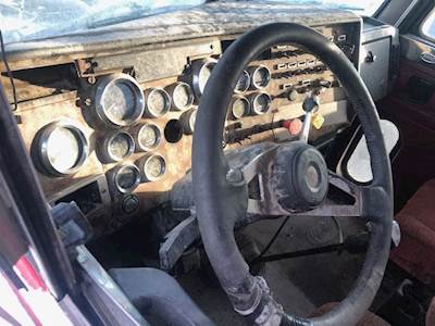 Peterbilt 379 Instrument Panel Cluster