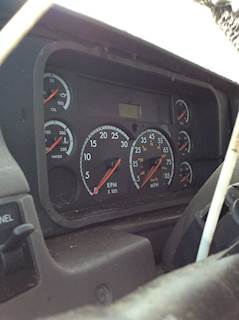 Sterling L8500 Instrument Panel Cluster