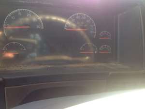 Volvo VNL Instrument Panel Cluster