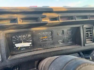 Ford F-700 Instrument Panel Cluster for a 1996 Ford F700