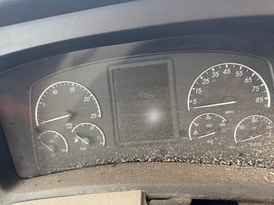 Freightliner Cascadia 116 Instrument Panel Cluster for a 2020 Freightliner Cascadia 116 Day Cab