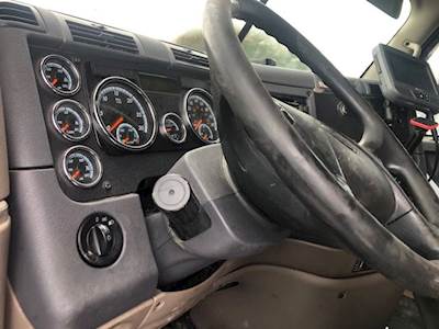 Freightliner Cascadia 125 Instrument Panel Cluster