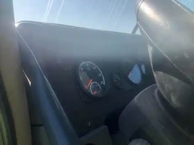 Freightliner Cascadia 125 Instrument Panel Cluster