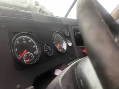 Freightliner Cascadia 125 Instrument Panel Cluster