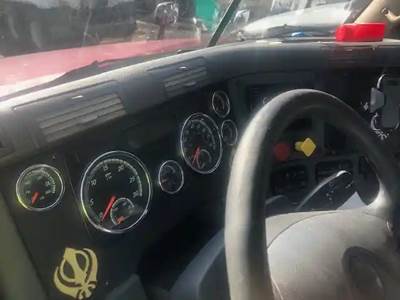 Freightliner Cascadia 125 Instrument Panel Cluster