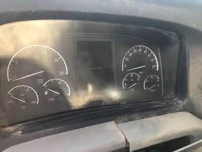 Freightliner Cascadia 126 Instrument Panel Cluster