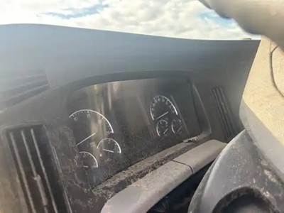Freightliner Cascadia 126 Instrument Panel Cluster