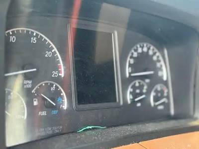 Freightliner Cascadia 126 Instrument Panel Cluster