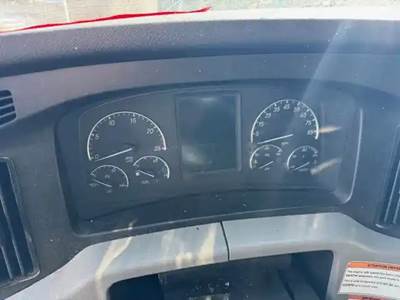 Freightliner Cascadia 126 Instrument Panel Cluster