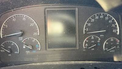 Freightliner Cascadia 126 Instrument Panel Cluster