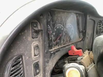 Freightliner M2 106 Instrument Panel Cluster