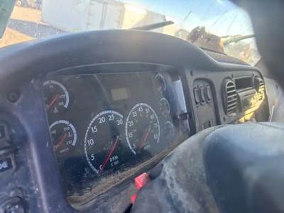 Freightliner M2 106 Instrument Panel Cluster