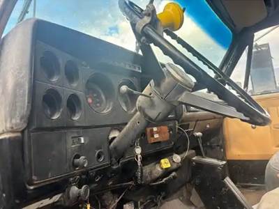 GMC C7000 Instrument Panel Cluster