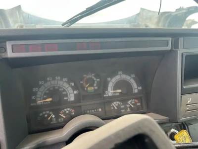 GMC TopKick C7000 Instrument Panel Cluster for a 1995 GMC C7000 Topkick