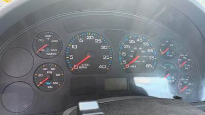 International 8600 Instrument Panel Cluster