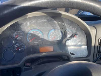 International DuraStar 4400 Instrument Panel Cluster