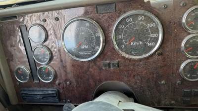 International Paystar 5900i Instrument Panel Cluster