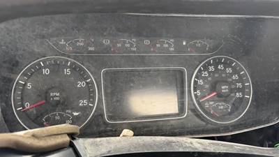 International RH613 Instrument Panel Cluster