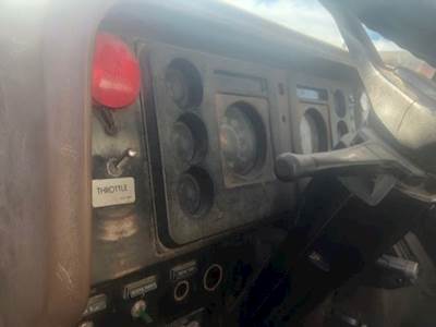 International S1954 Instrument Panel Cluster