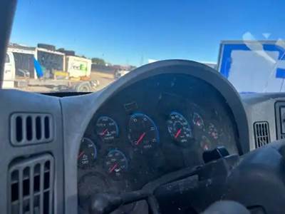 International TranStar 8600 Instrument Panel Cluster