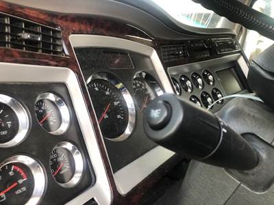 Kenworth T660 Instrument Panel Cluster