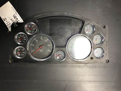 Kenworth T680 Instrument Panel Cluster
