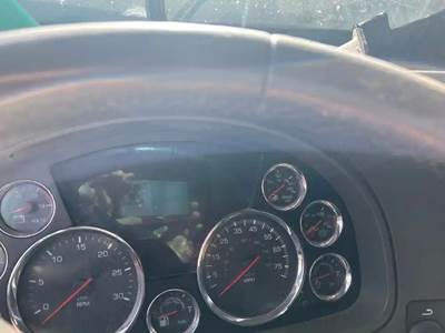 Kenworth T680 Instrument Panel Cluster