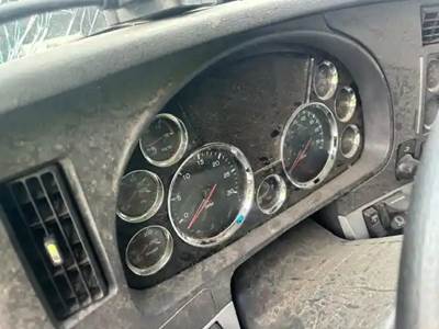 Kenworth T680 Instrument Panel Cluster