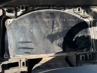 Kenworth T680 Instrument Panel Cluster