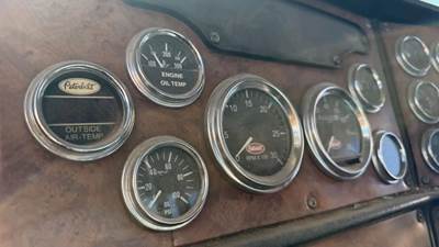Peterbilt 379 Instrument Panel Cluster