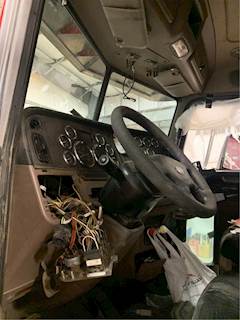 Peterbilt 386 Instrument Panel Cluster