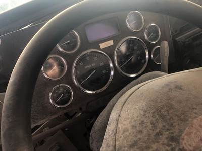 Peterbilt 386 Instrument Panel Cluster